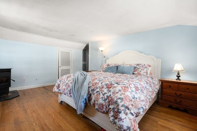 8 Cardinal, Worcester, MA 01602
