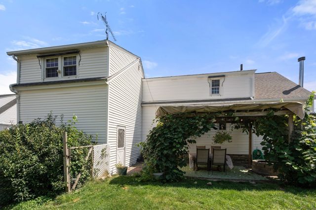 8 Cardinal, Worcester, MA 01602