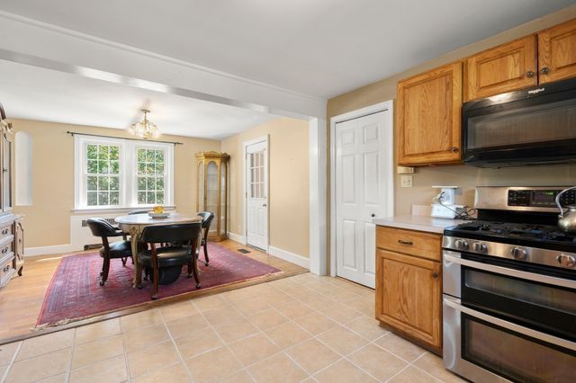 8 Cardinal, Worcester, MA 01602