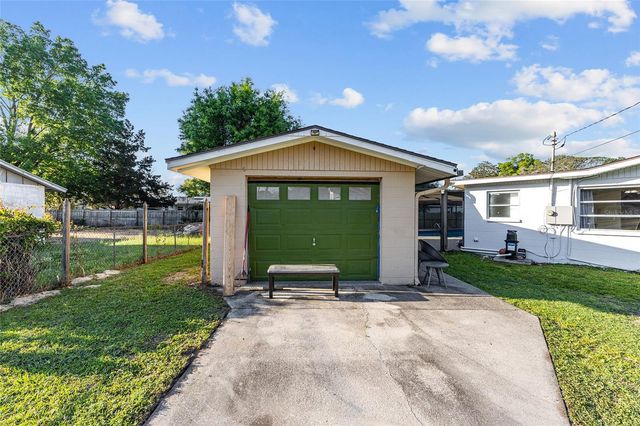 5306 SE 107TH PLACE, Belleview, FL 34420