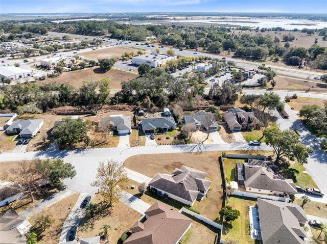 137 COUNTRY LAKES CIRCLE, Groveland, FL 34736