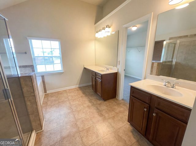 7737 Sylvaner Lane, South Fulton, GA 30349