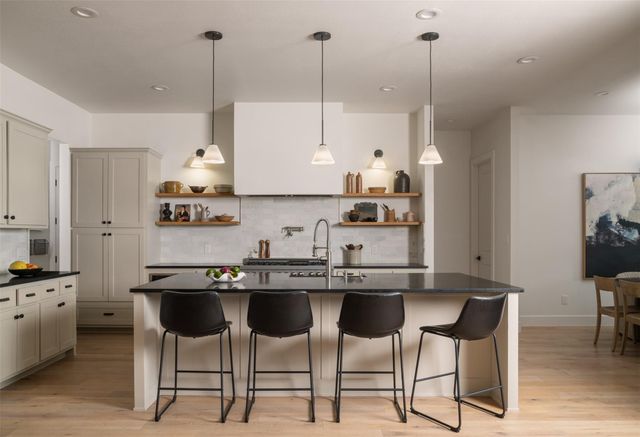 120 Mourning Dove LN, Buda, TX 78610