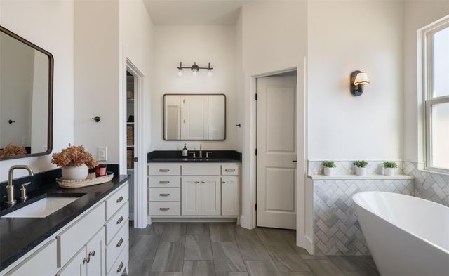 120 Mourning Dove LN, Buda, TX 78610