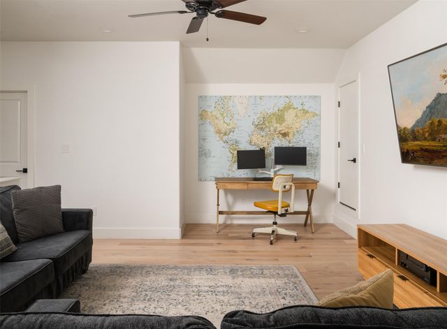 120 Mourning Dove LN, Buda, TX 78610