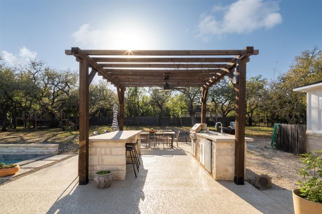 120 Mourning Dove LN, Buda, TX 78610