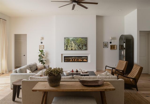 120 Mourning Dove LN, Buda, TX 78610