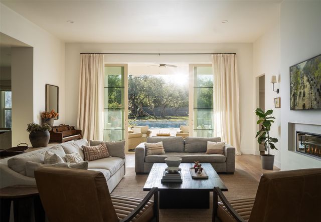 120 Mourning Dove LN, Buda, TX 78610