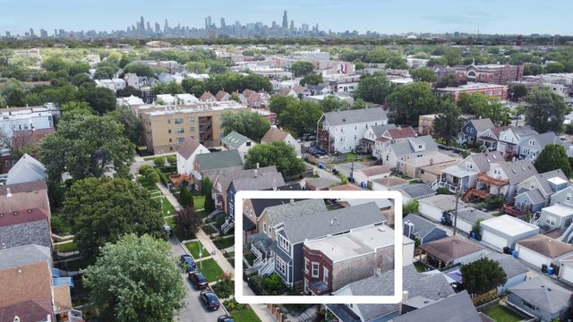 3721 W Wabansia Avenue, Chicago, IL 60647