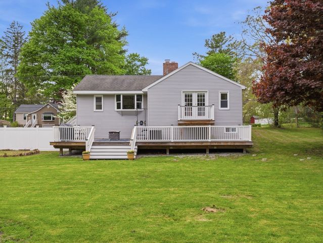84 City Depot Rd, Charlton, MA 01507