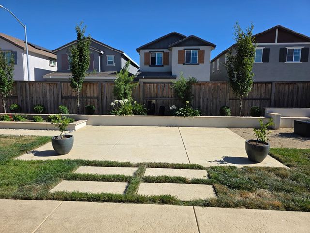 12164 Solis Way, Rancho Cordova, CA 95742