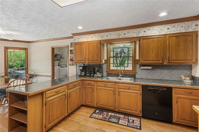 11690 Highland Colony Drive, Roswell, GA 30075