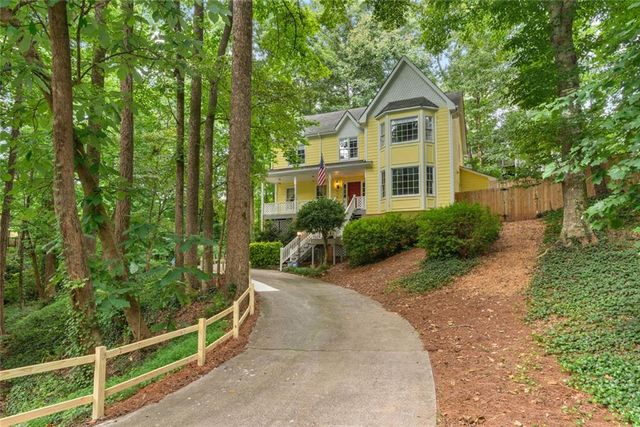 11690 Highland Colony Drive, Roswell, GA 30075