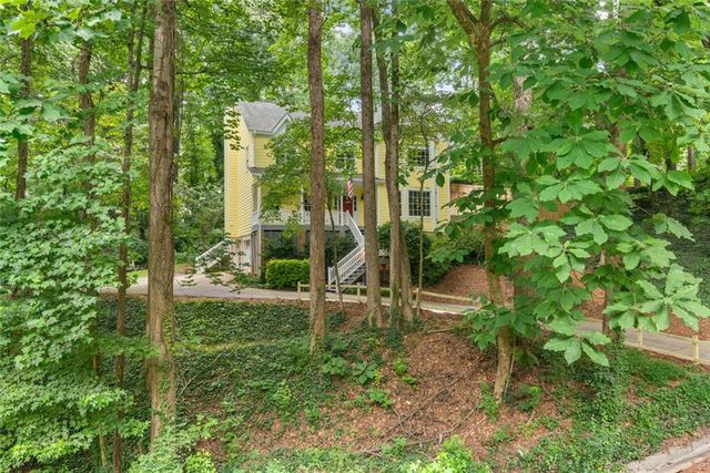 11690 Highland Colony Drive, Roswell, GA 30075