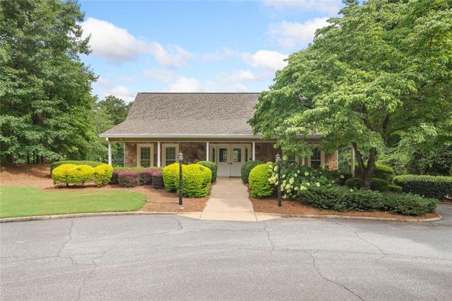 11690 Highland Colony Drive, Roswell, GA 30075