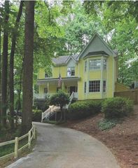 11690 Highland Colony Drive, Roswell, GA 30075