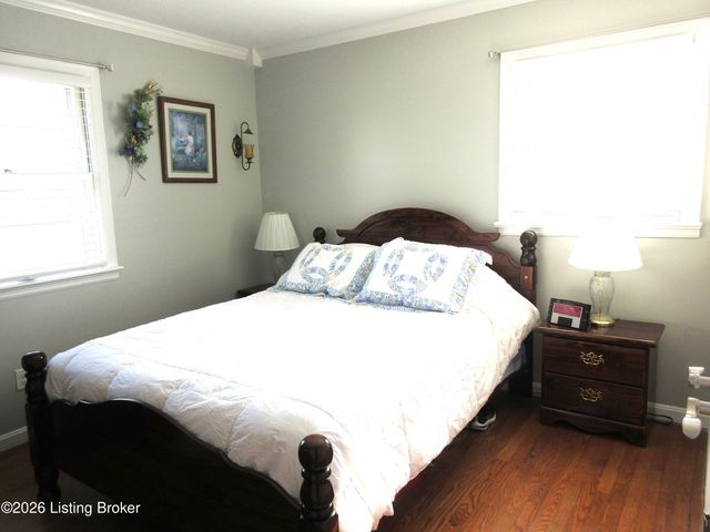 2216 Darrell Dr, Louisville, KY 40216