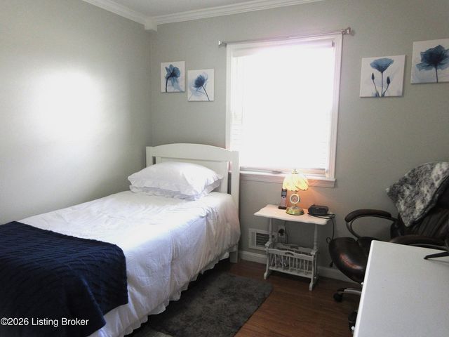 2216 Darrell Dr, Louisville, KY 40216