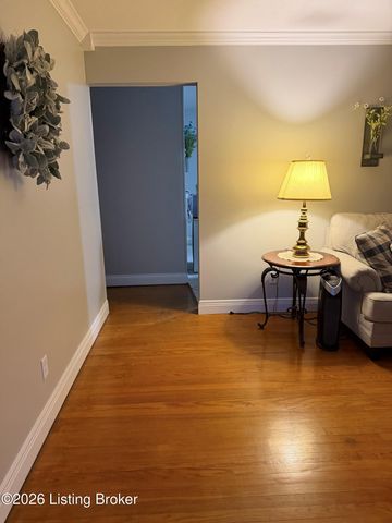 2216 Darrell Dr, Louisville, KY 40216