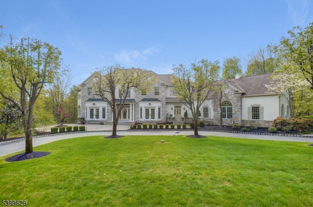 39 Van Holten Rd, Bernards Twp., NJ 07920