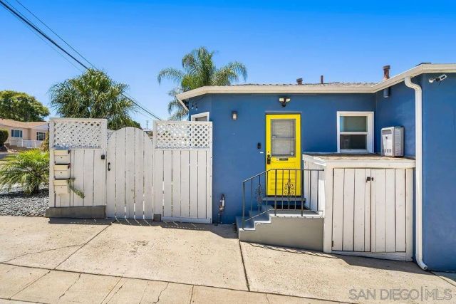 5988 Trojan Ave, San Diego, CA 92115