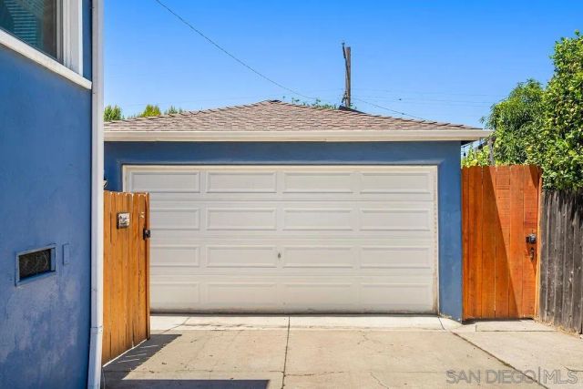 5988 Trojan Ave, San Diego, CA 92115