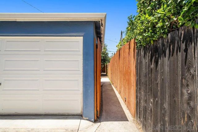5988 Trojan Ave, San Diego, CA 92115