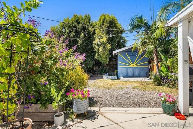 5988 Trojan Ave, San Diego, CA 92115