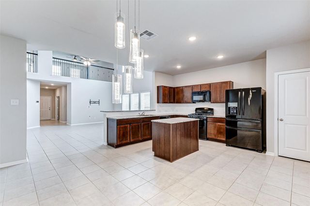 10511 Snowy Ridge Lane, Rosharon, TX 77583