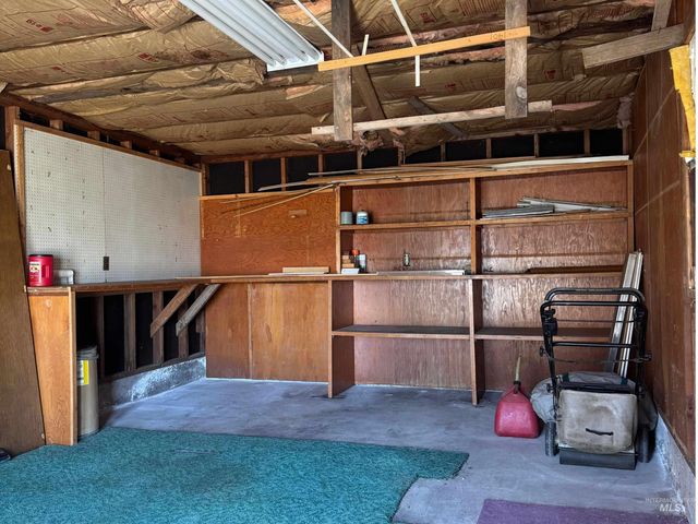 1937 E 4th Ave, Twin Falls, ID 83301