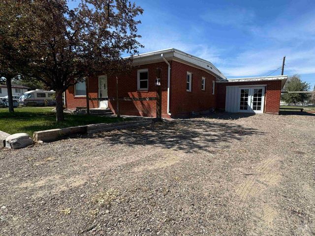 1937 E 4th Ave, Twin Falls, ID 83301