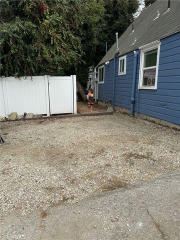24263 Los Codona Avenue C, Torrance, CA 90505