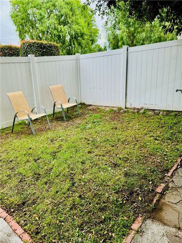 24263 Los Codona Avenue C, Torrance, CA 90505