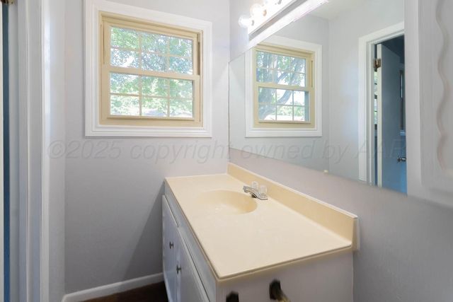 4421 MESA Circle, Amarillo, TX 79109