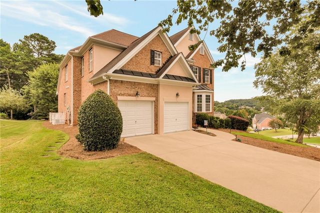 262 Double Gate Way, Sugar Hill, GA 30518