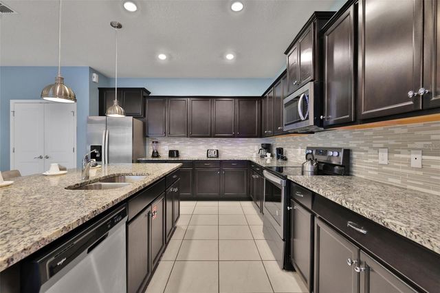 2127 LELANI CIRCLE, Davenport, FL 33897