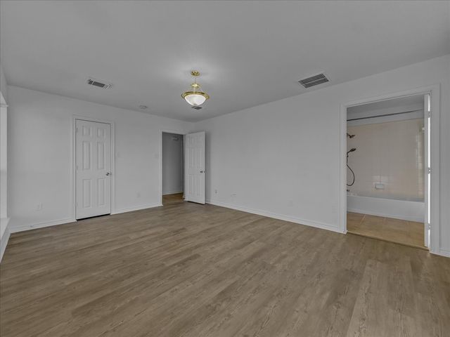 1101 Savanh Street, Venus, TX 76084