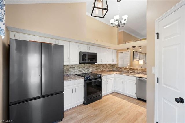 5506 Traders Way, Greensboro, NC 27407
