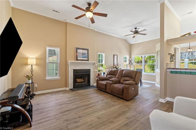 5506 Traders Way, Greensboro, NC 27407