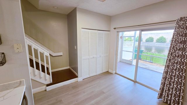 9807 NW 57 Manor, Coral Springs, FL 33076