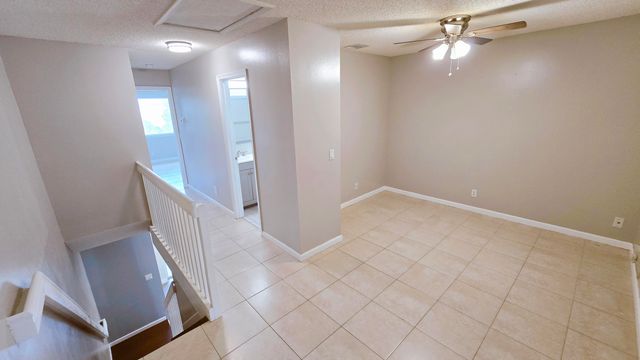 9807 NW 57 Manor, Coral Springs, FL 33076