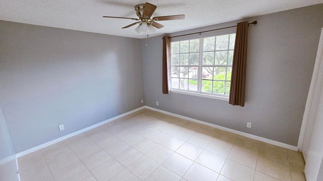 9807 NW 57 Manor, Coral Springs, FL 33076