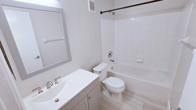 9807 NW 57 Manor, Coral Springs, FL 33076