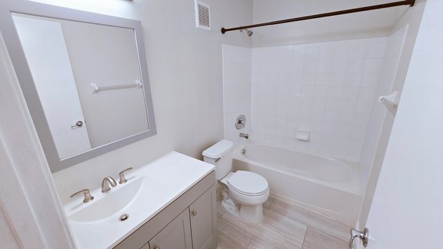 9807 NW 57 Manor, Coral Springs, FL 33076
