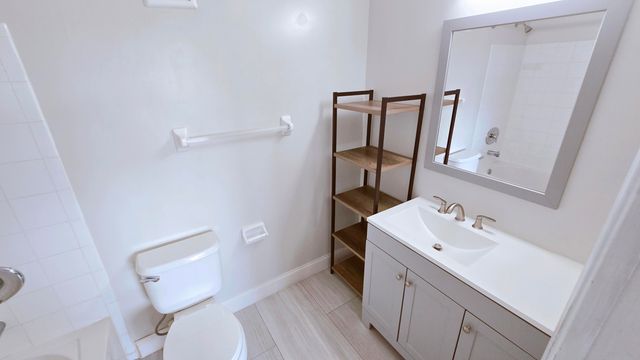 9807 NW 57 Manor, Coral Springs, FL 33076
