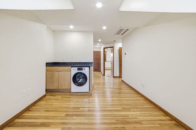 248 Shawmut Ave 4, Boston, MA 02118