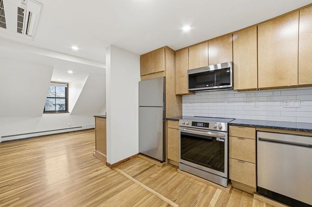 248 Shawmut Ave 4, Boston, MA 02118