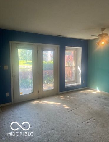9242 Sea Pine Lane, Indianapolis, IN 46250