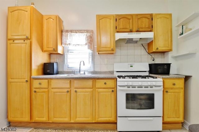 1303 26Th St, North Bergen Twp., NJ 07047