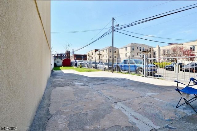 1303 26Th St, North Bergen Twp., NJ 07047